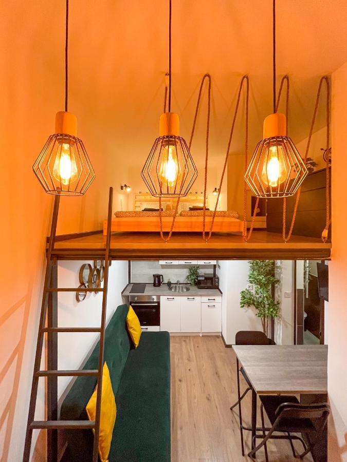 Green Goblin Apartment With Free Private Parking Budapest Esterno foto