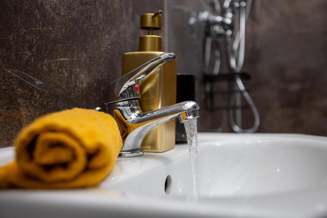 Green Goblin Apartment With Free Private Parking Budapest Esterno foto