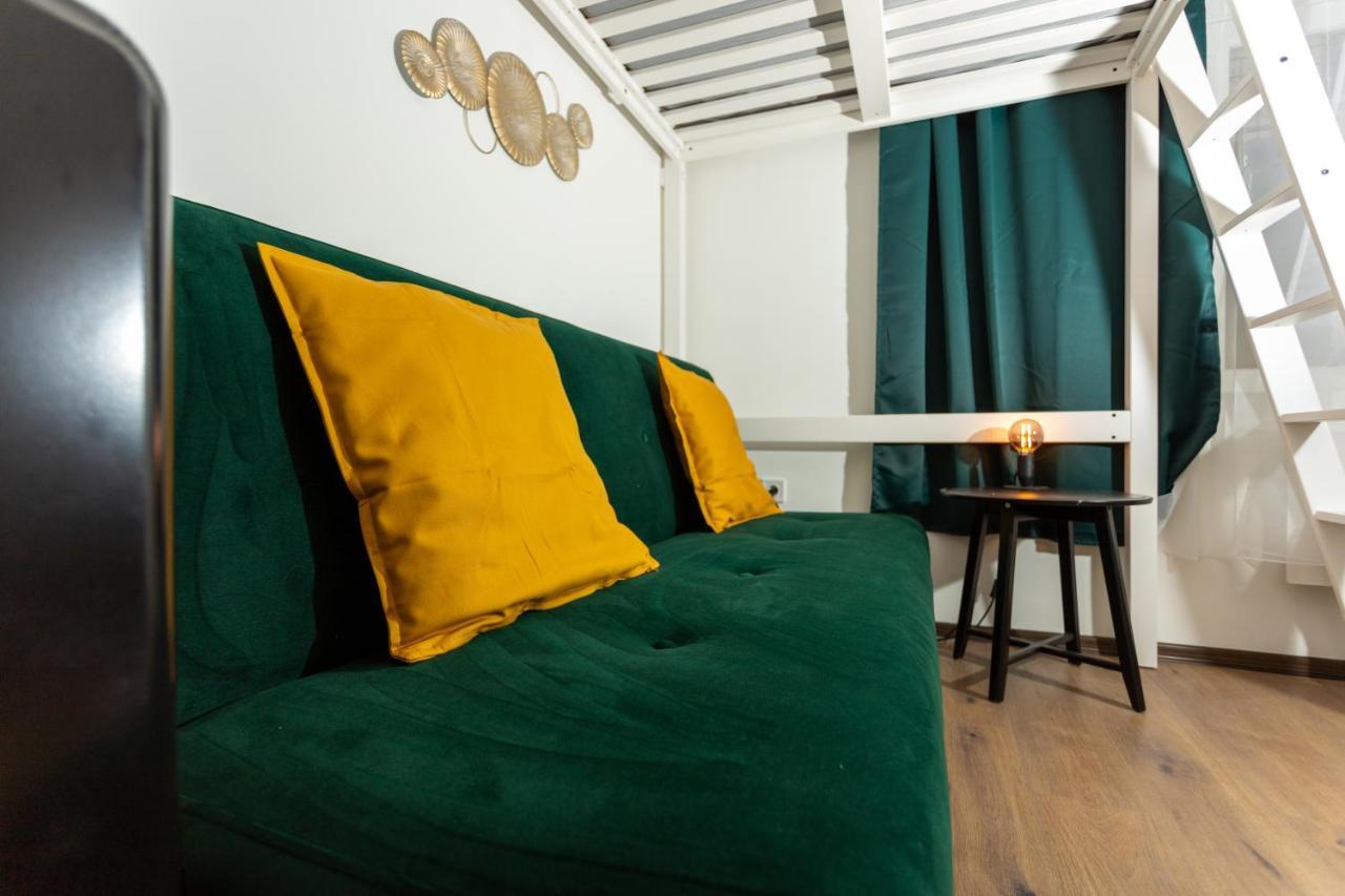 Green Goblin Apartment With Free Private Parking Budapest Esterno foto